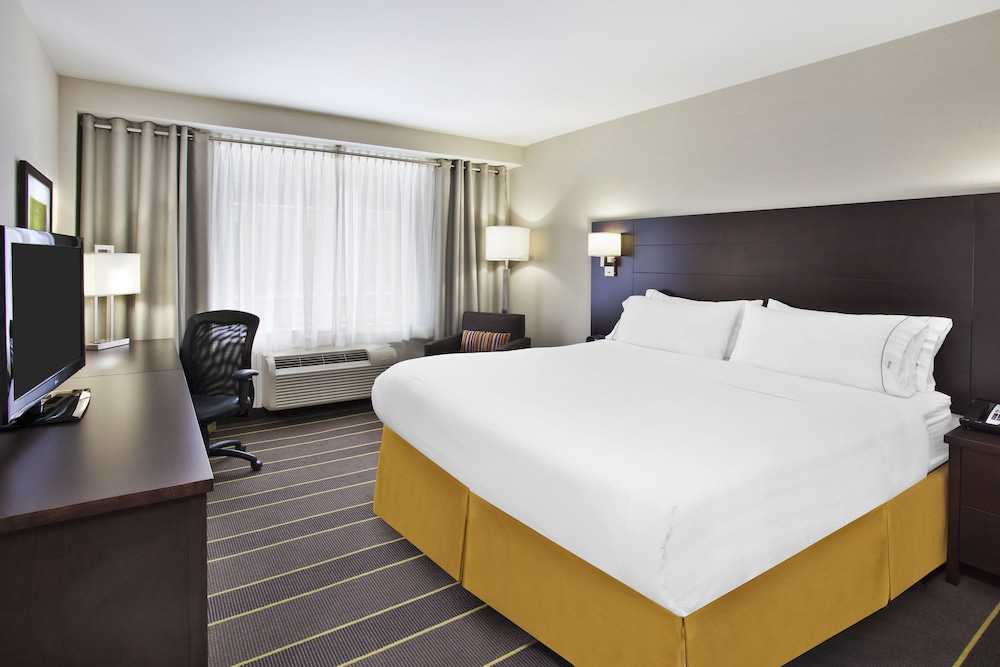 Room, 1 Queen Bed, Accessible (Comm, Mobility, Roll Shwr) - Photo 2