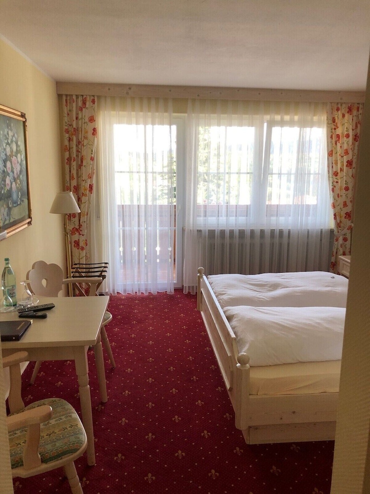 Classic Double Room photo 2