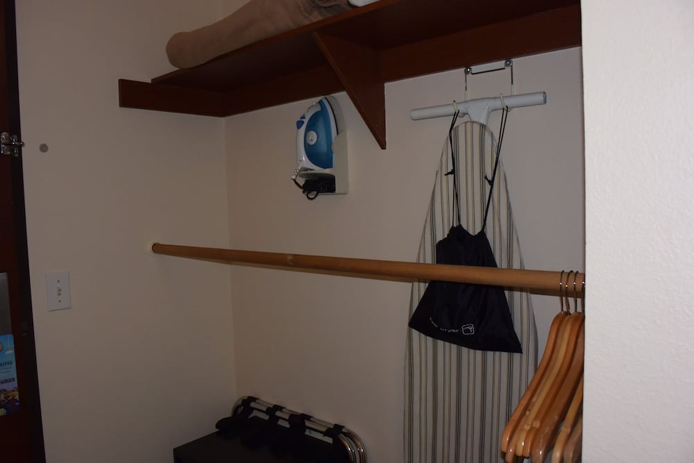 Room, 1 Queen Bed, Accessible, Non Smoking - Photo 5
