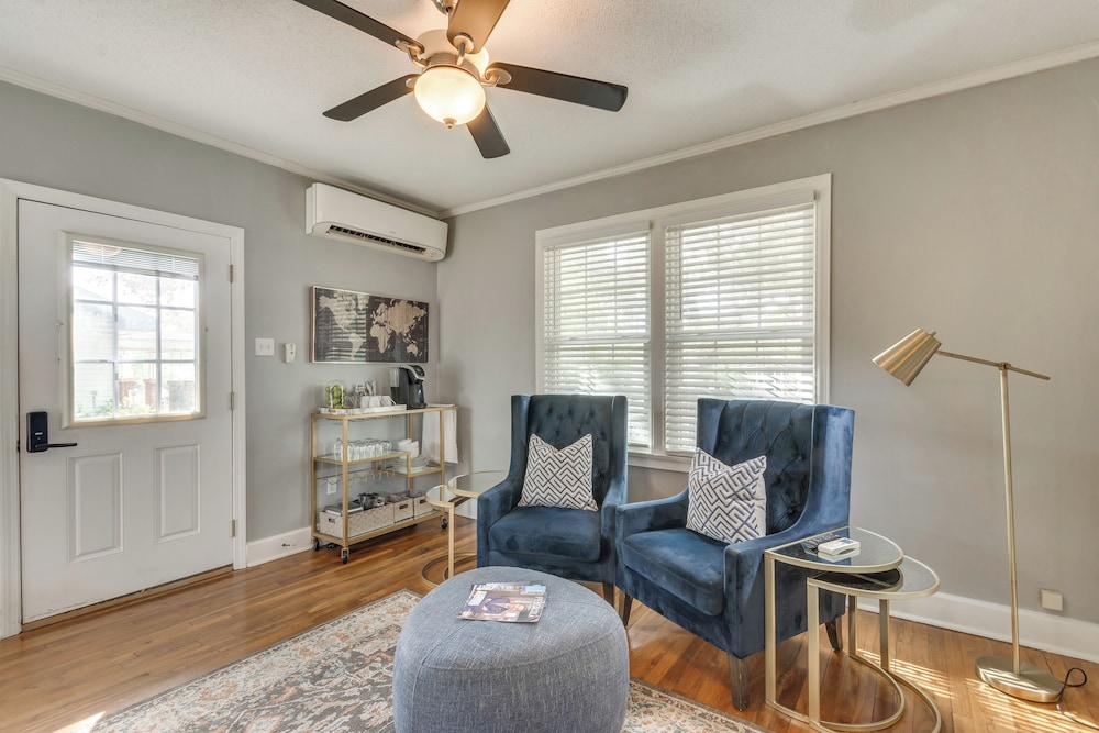 Apartment (1 Bedroom)