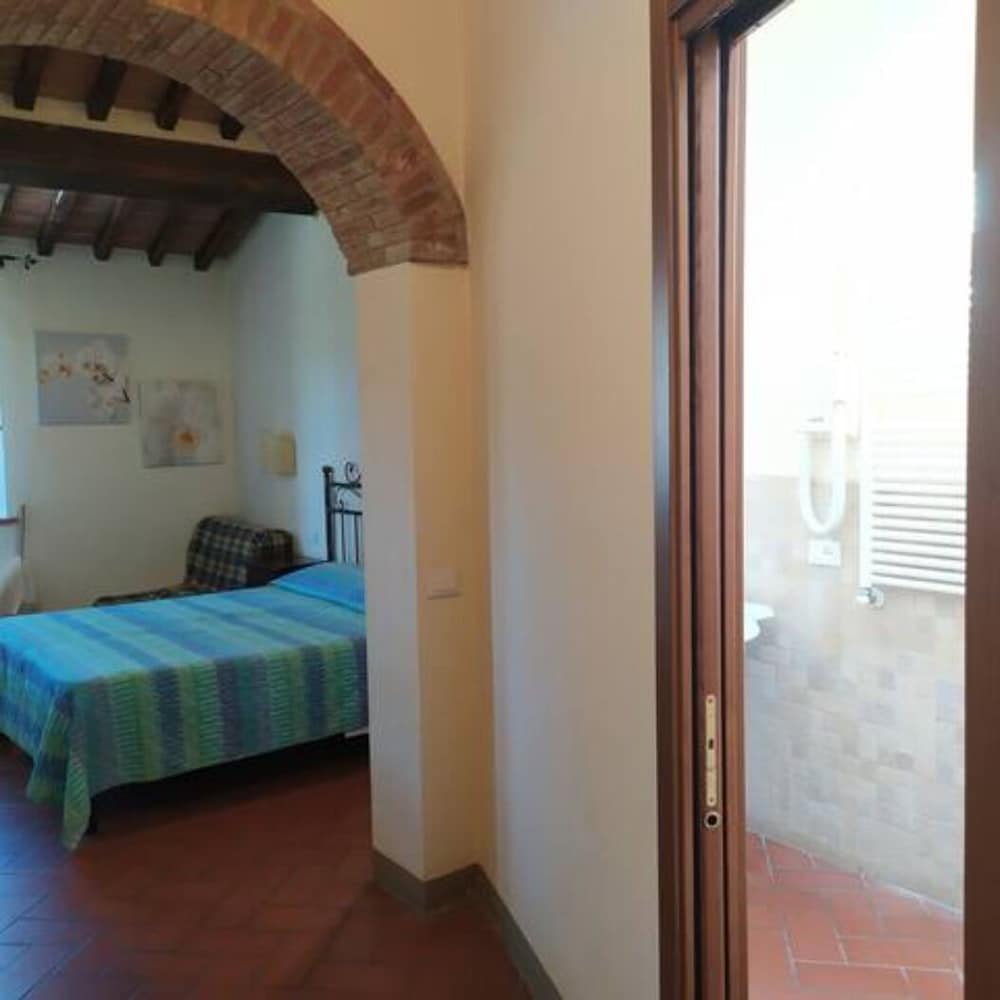 Triple Room photo 2