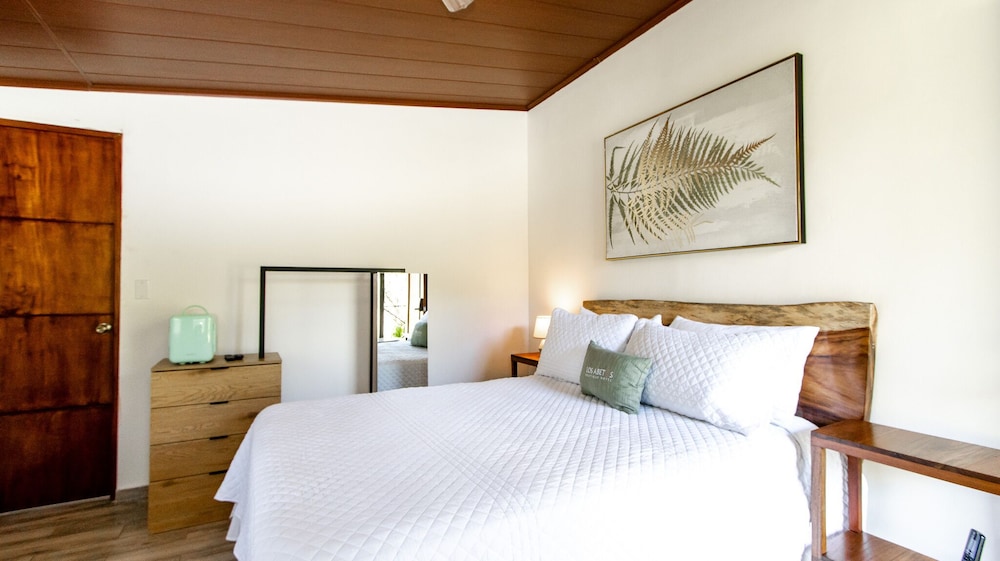 Standard Cabin, 1 Double Bed, Non Smoking, Garden View photo 1