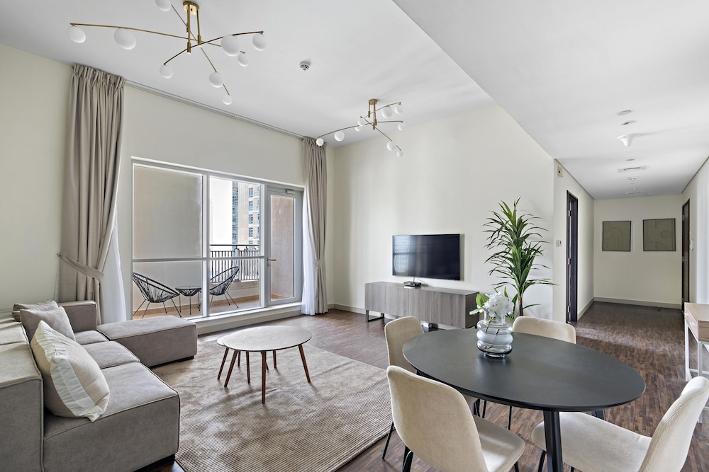 Business Apartment (BLVD Central T2 2101) photo 1