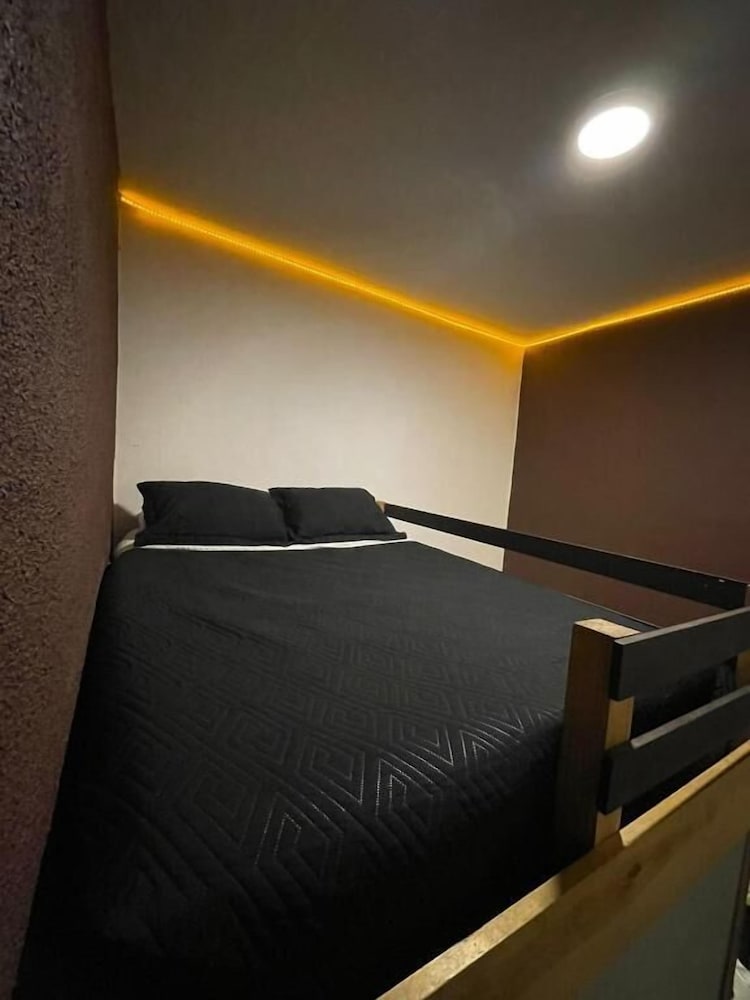 Triple Room, Shared Bathroom