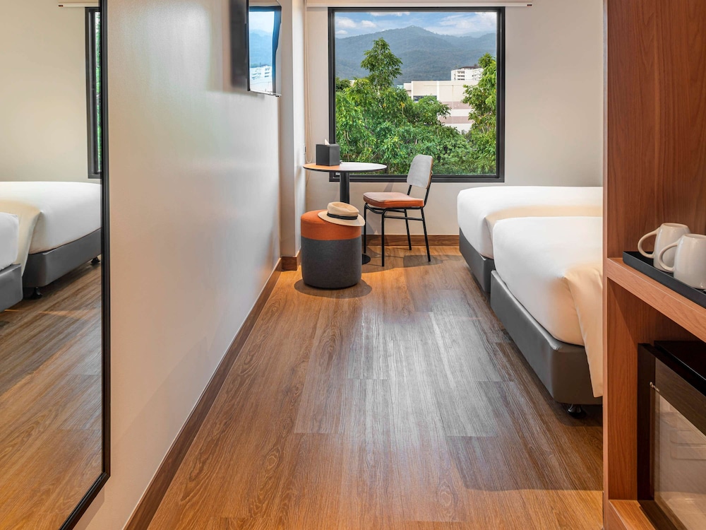 Standard Room, 2 Twin Beds - Photo 4
