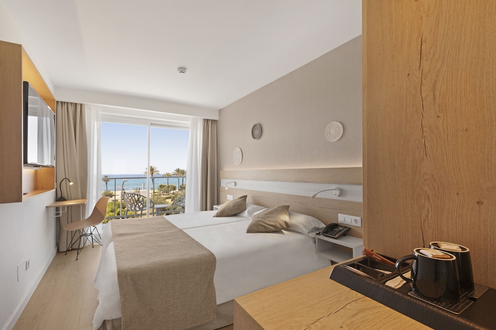 Double Room, Balcony, Sea View