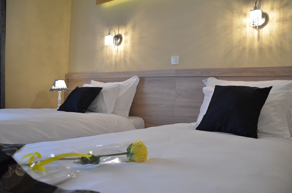 Deluxe Twin Room, City View photo 1