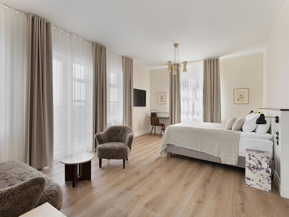 Superior deluxe room photo 1