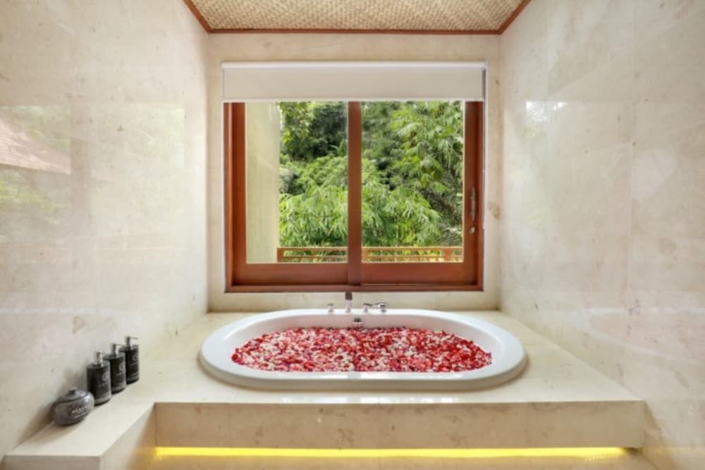 Grand 2 Bedroom Private Pool Villa with River View - Photo 13