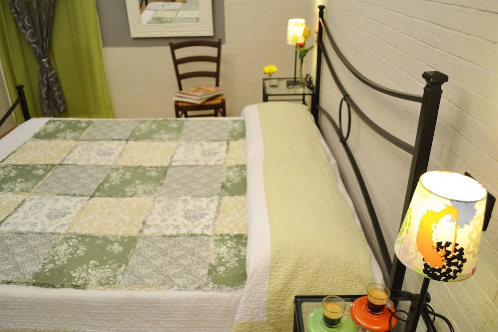 Basic Quadruple Room photo 1