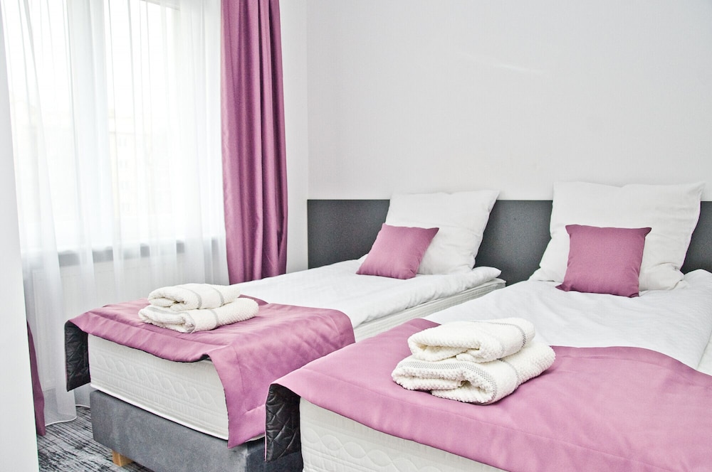 Classic Quadruple Room
