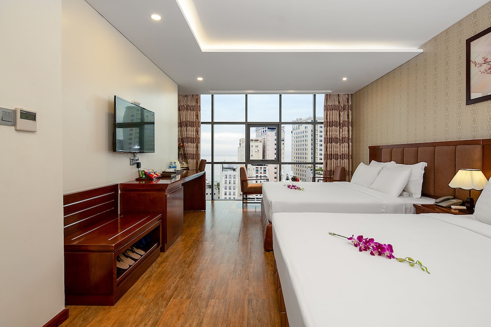 Family Quadruple Room, Sea View - Photo 1