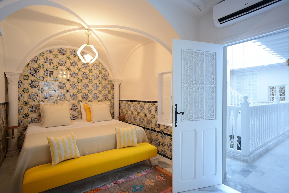 Design Suite, Ensuite (Mimosa) photo 3