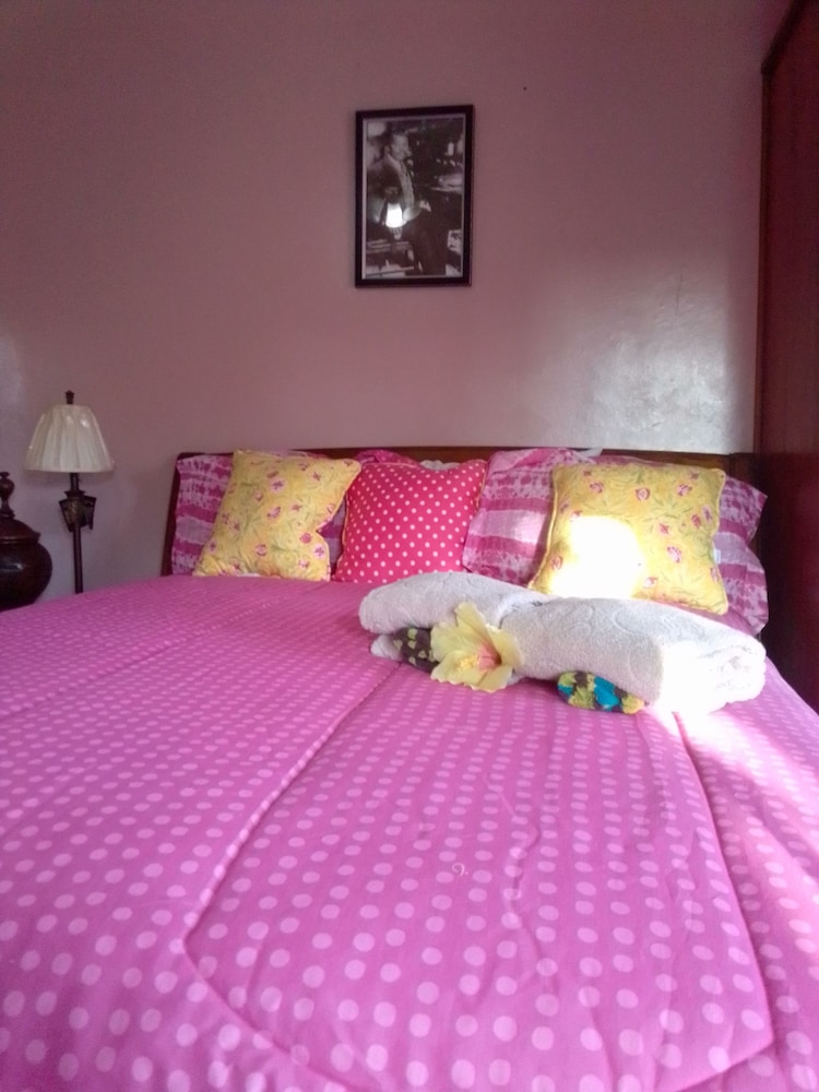 Deluxe Room, Courtyard View photo 1