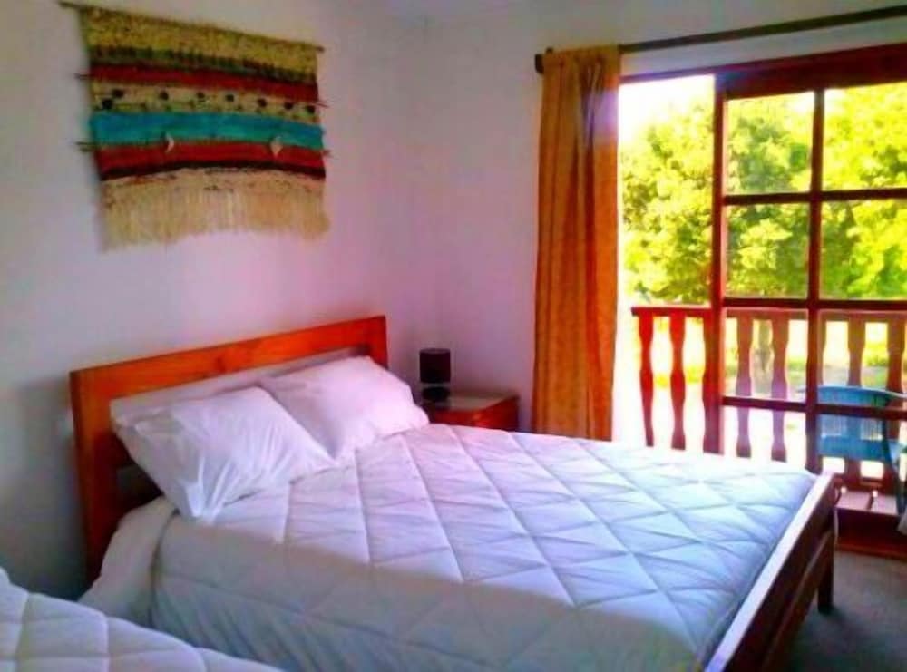 Standard Triple Room, Multiple Beds, Private Bathroom photo 1