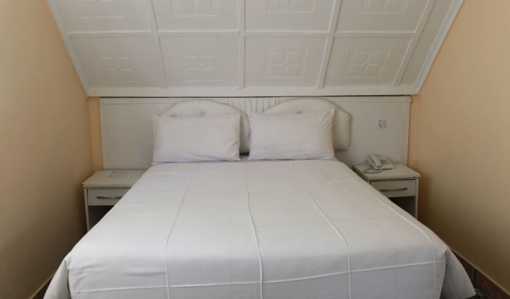 Standard Double Room photo 3
