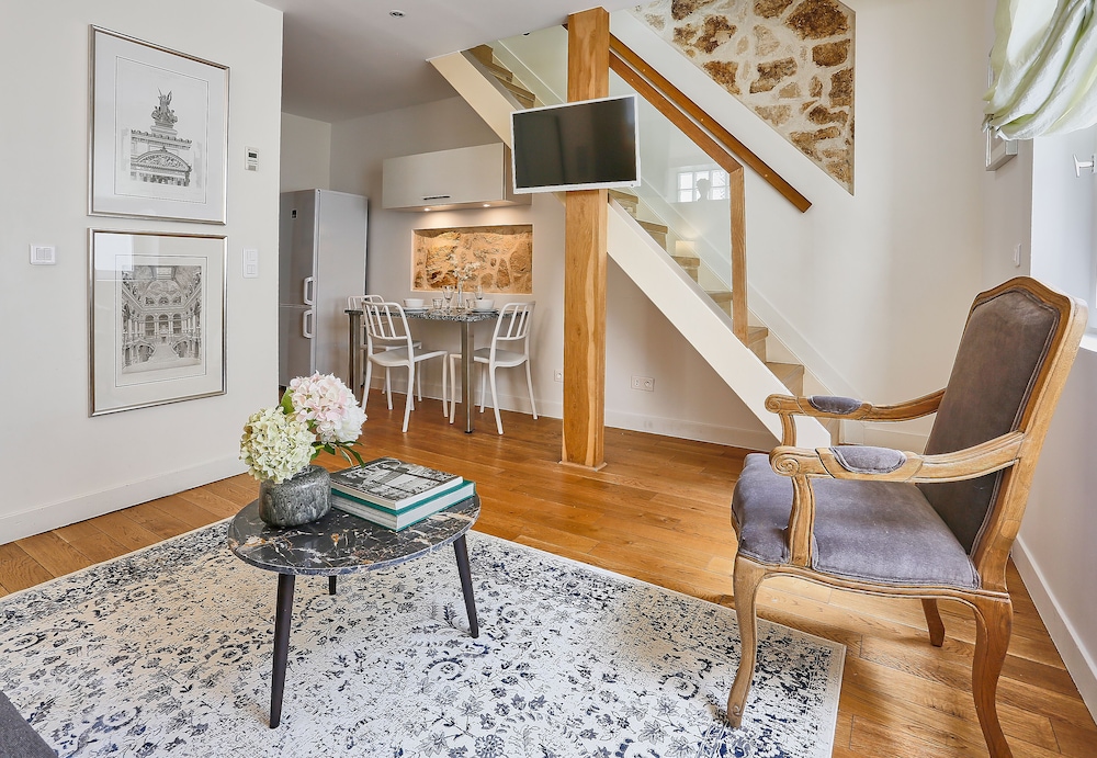 Duplex, 1 Bedroom photo 1