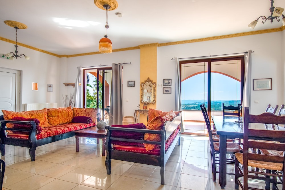 Villa, 5 Bedrooms, Private Pool