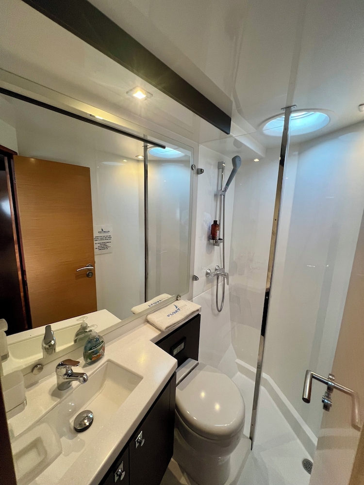 Deluxe Double Room, 1 Double Bed, Lake View (Meillerie) photo 2