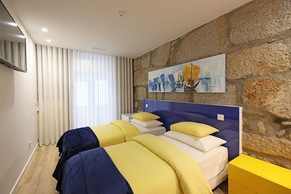 Basic Twin Room - Photo 1