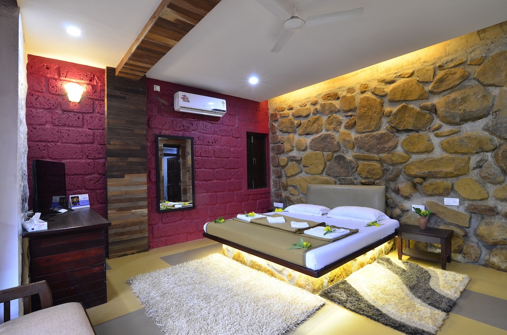 Super Deluxe Room