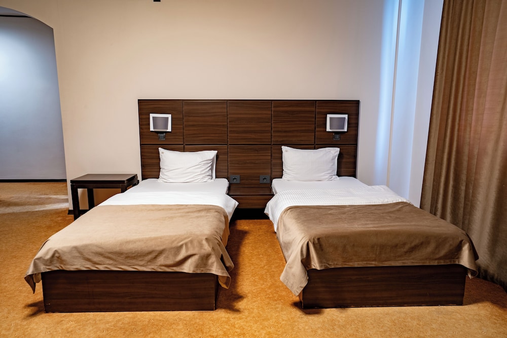 Standard Twin Room, 2 Twin Beds, Non Smoking, Private Bathroom