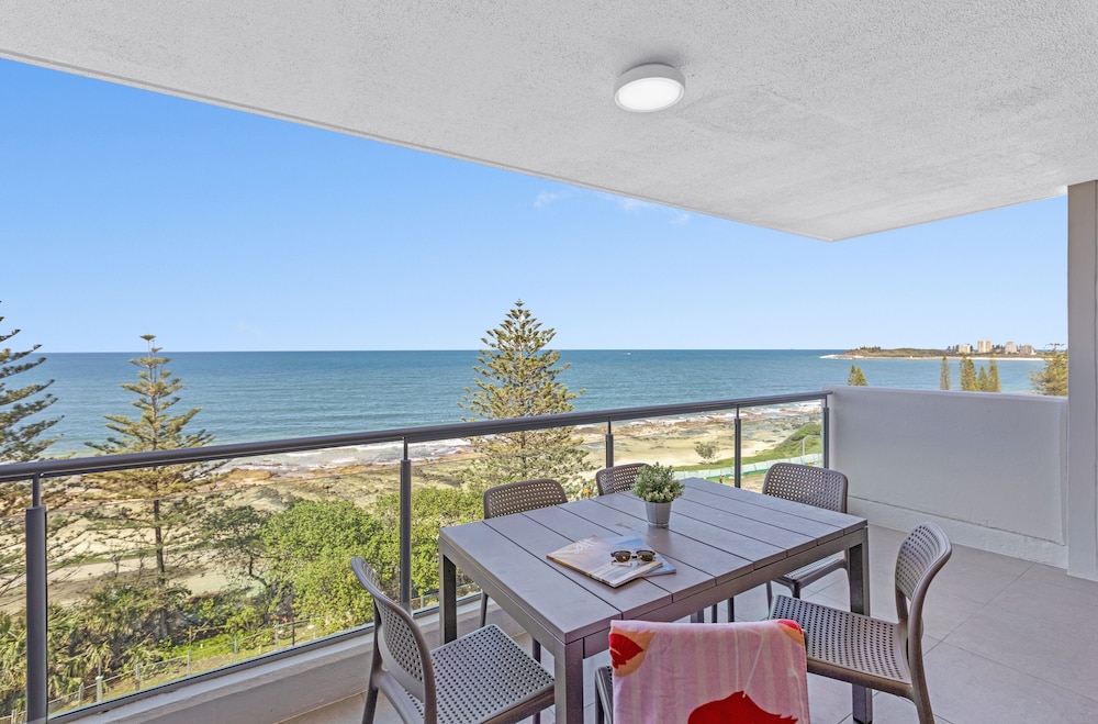 Superior Apartment, 1 Bedroom, Ocean View photo 2