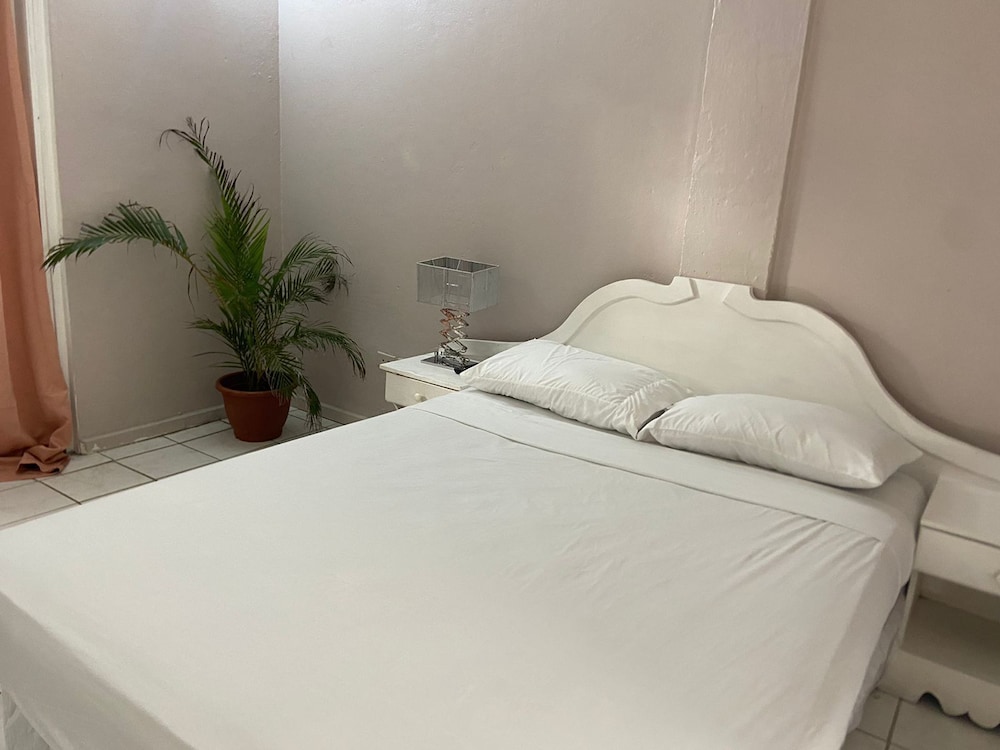 Comfort Studio, Non Smoking, Courtyard View