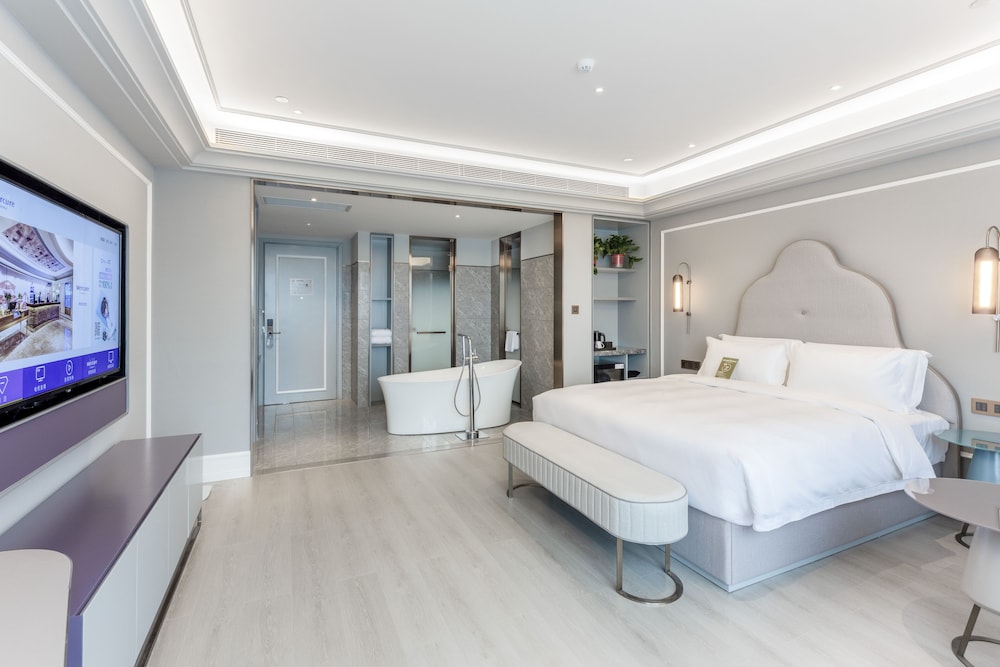 Privilege, Room, 1 King Bed