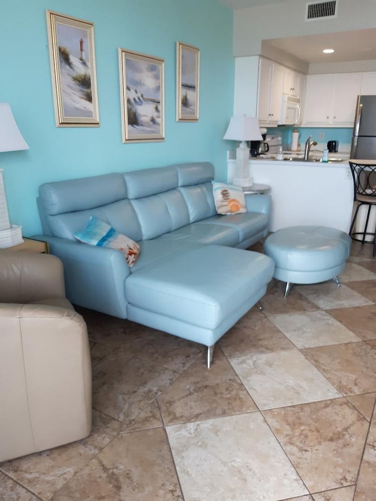 Condo, 1 Bedroom, Balcony, Oceanfront (505i)