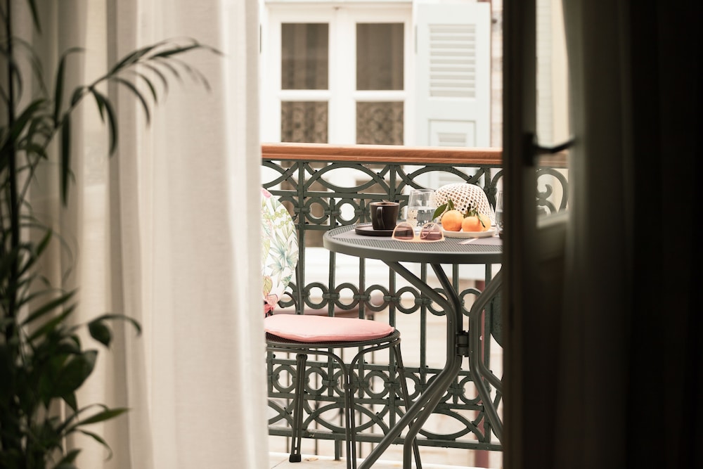 Castro Prestige Suite - Photo 5
