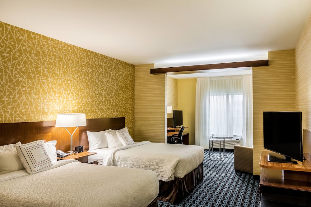 Suite, Multiple Beds