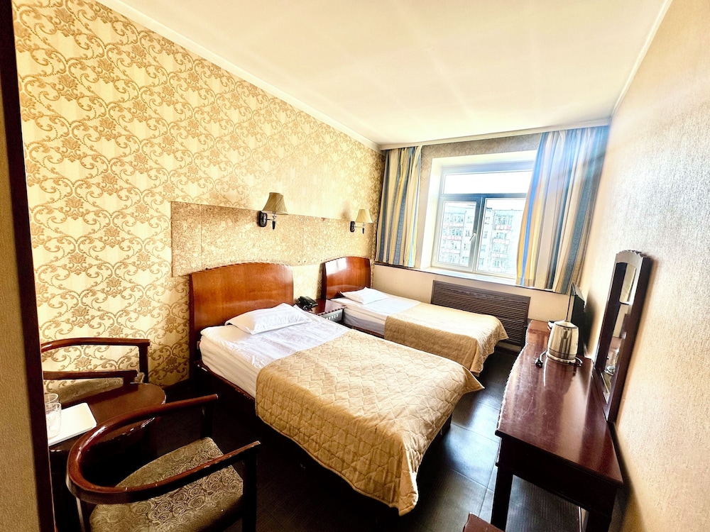 Classic Twin Room, City View - Photo 1