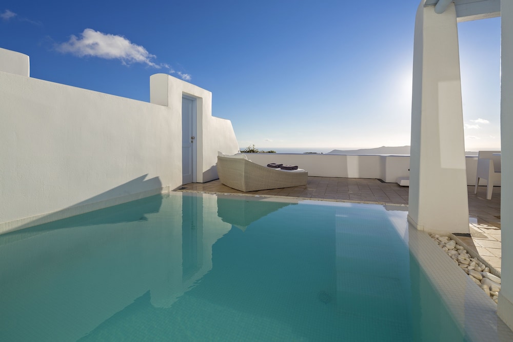Suite, Private Pool - Photo 10