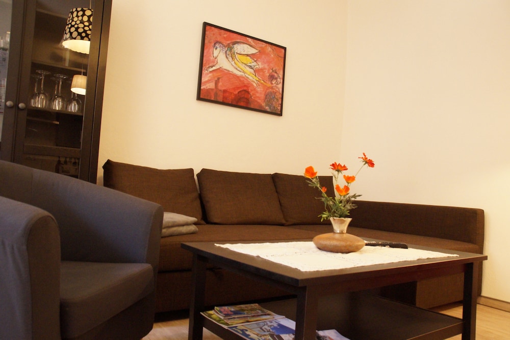 Classic Apartment, 1 Bedroom, Kitchen, Garden Area (1) photo 1