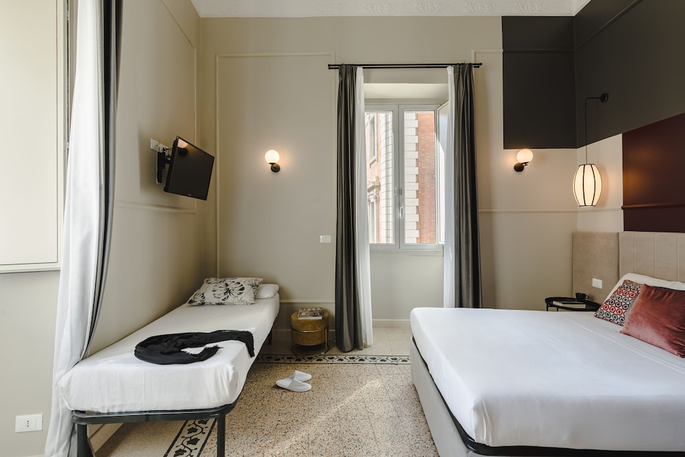 Executive Triple Room photo 3