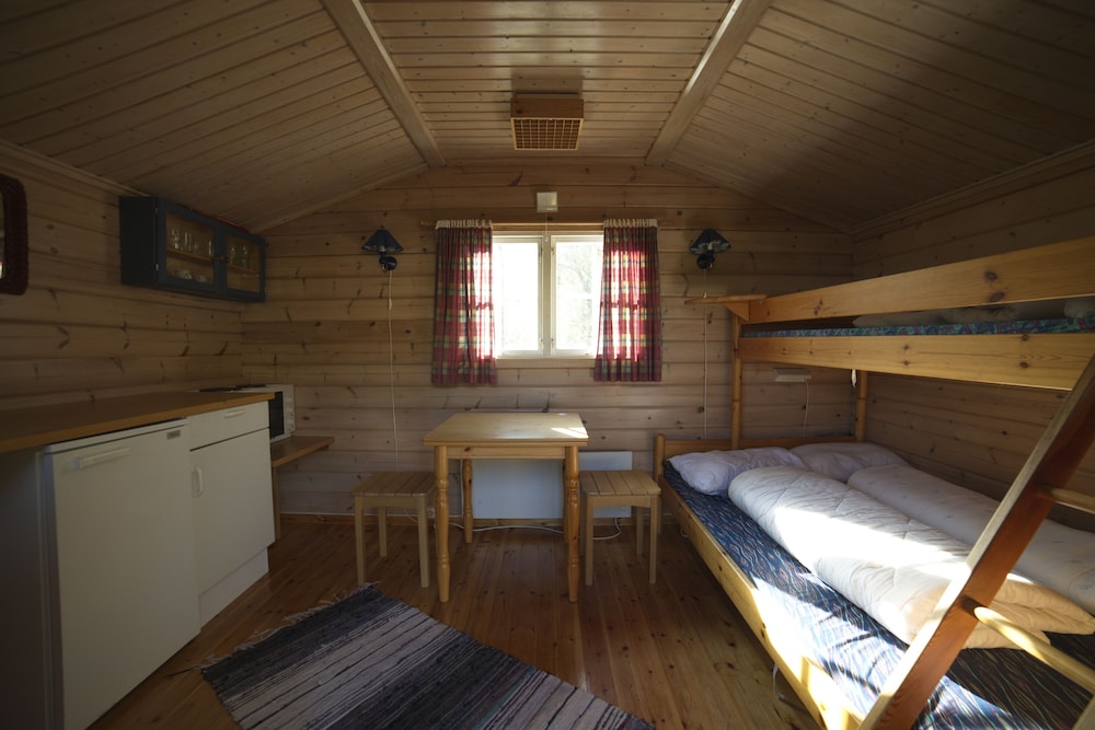 Cabin, Shared Bathroom (16) photo 1