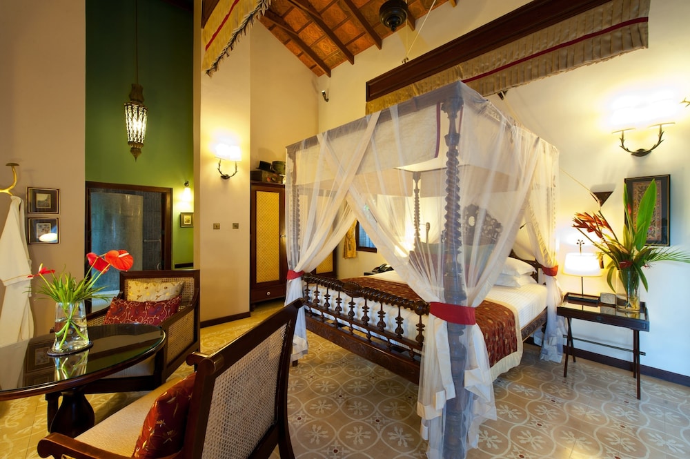 Lily Pond Suite - Photo 1