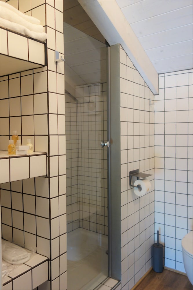 Design Quadruple Room photo 3