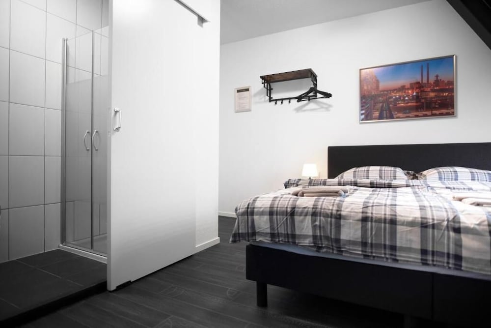Economy Double Room - Photo 5