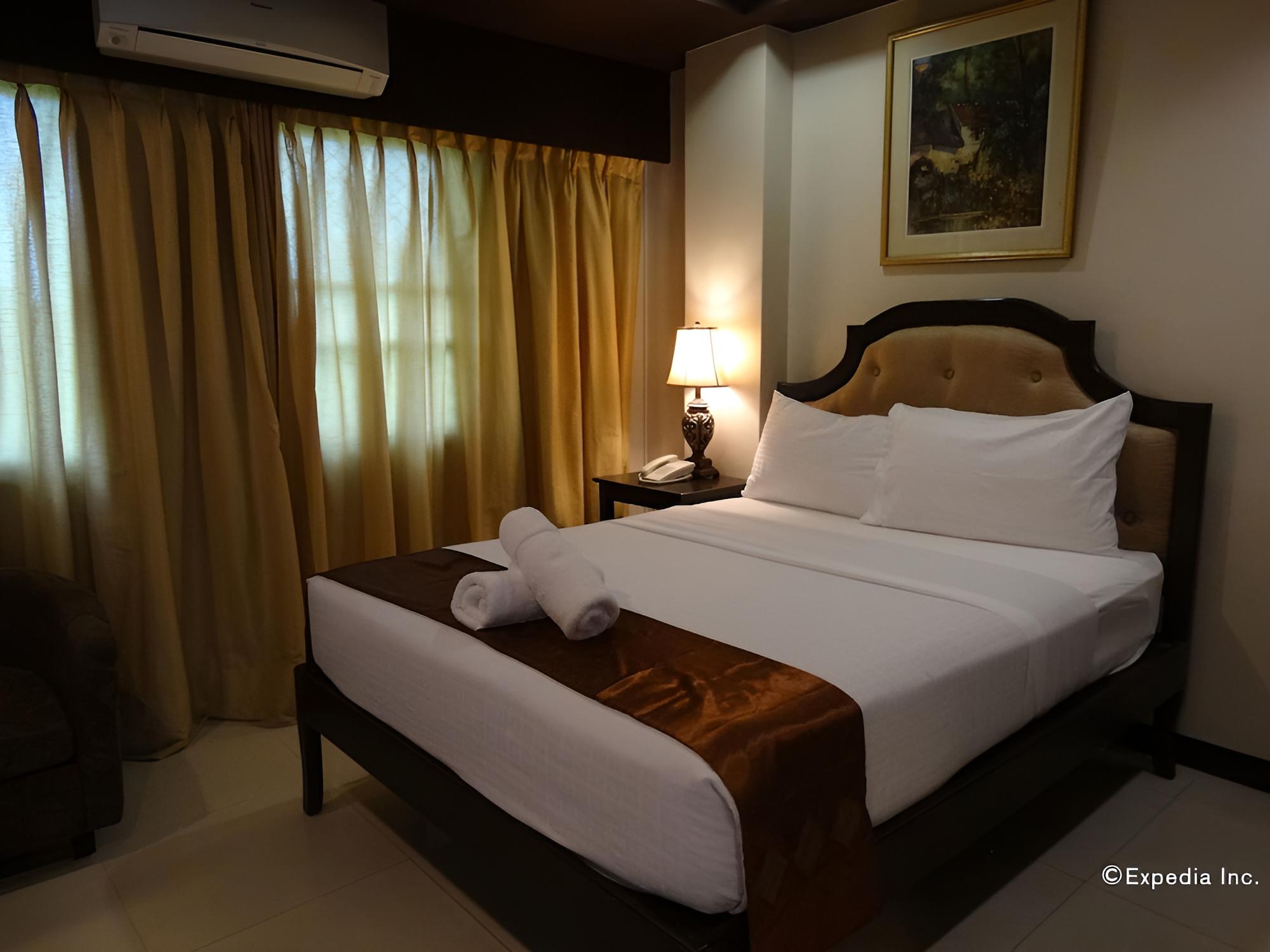 Deluxe Queen Room photo 3