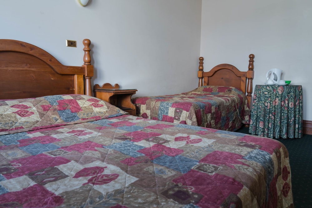 Comfort Triple Room, Ensuite photo 1