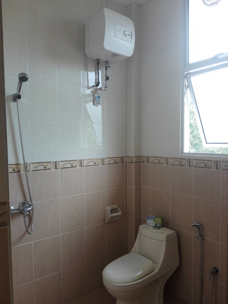 Double Room, Shared Bathroom photo 1