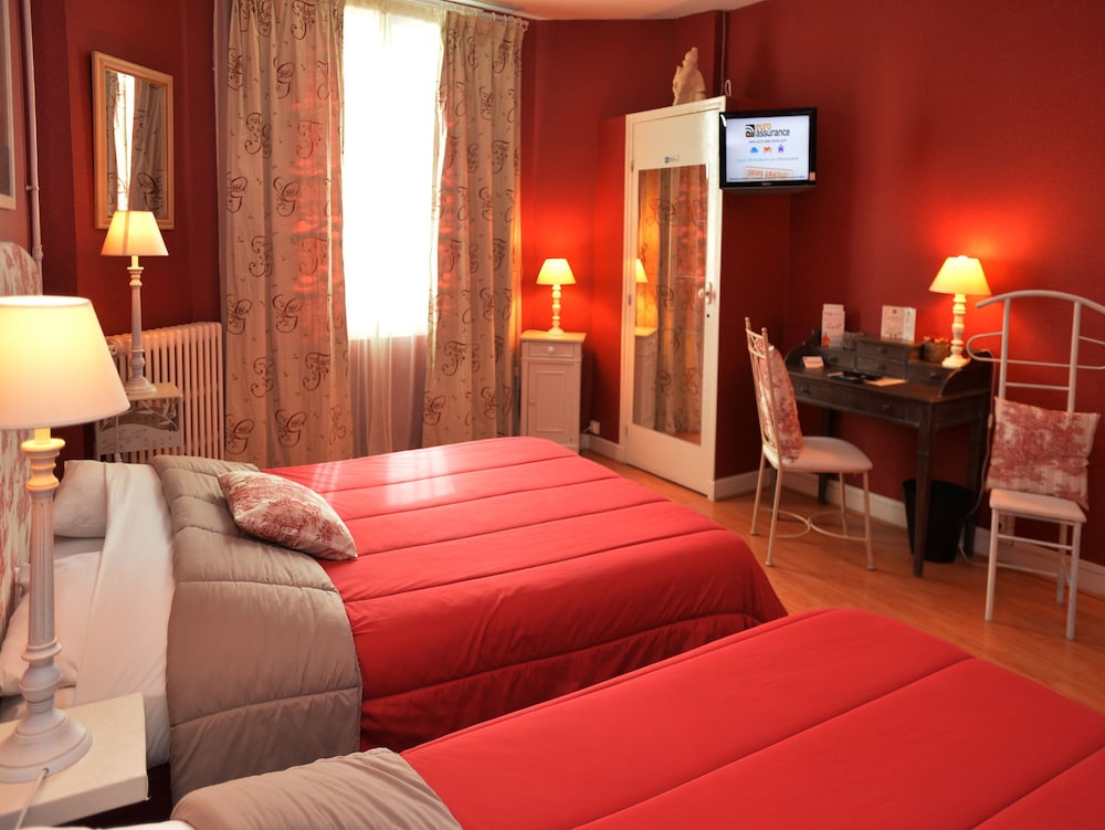 Comfort Quadruple Room, 2 Double Beds photo 3