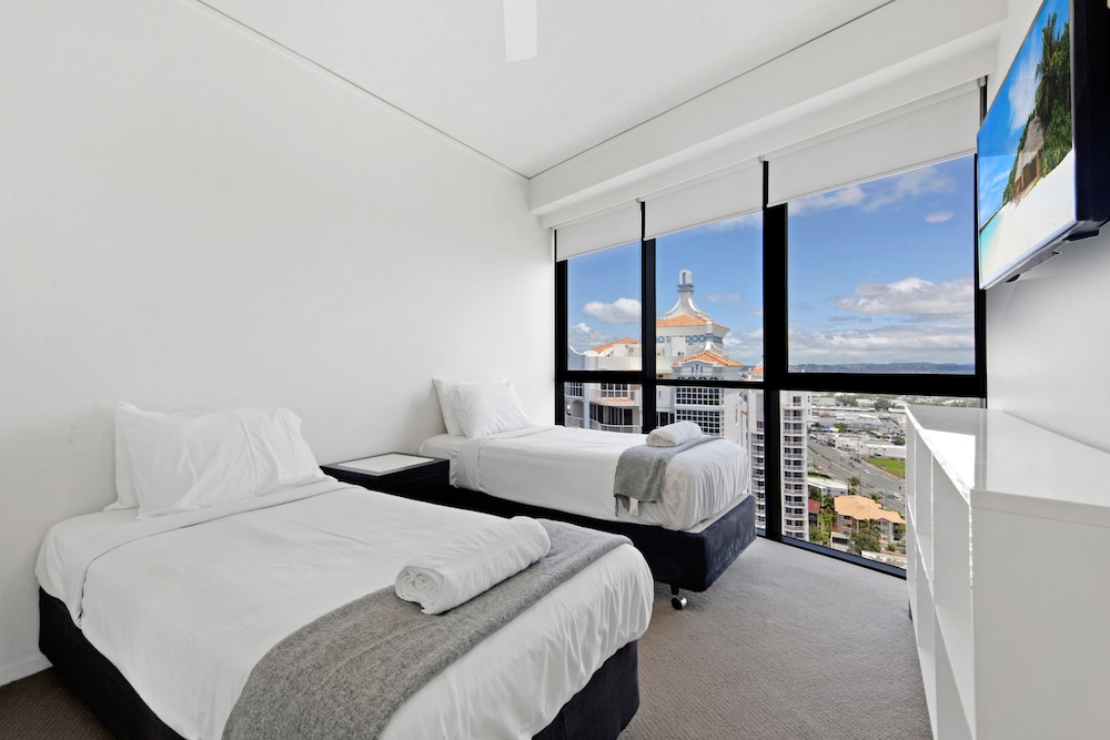 Apartment, 2 Bedrooms - Photo 45
