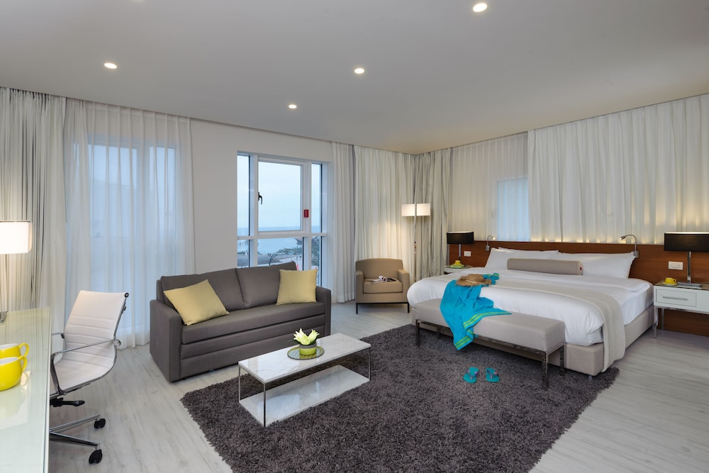 Executive Suite photo 1