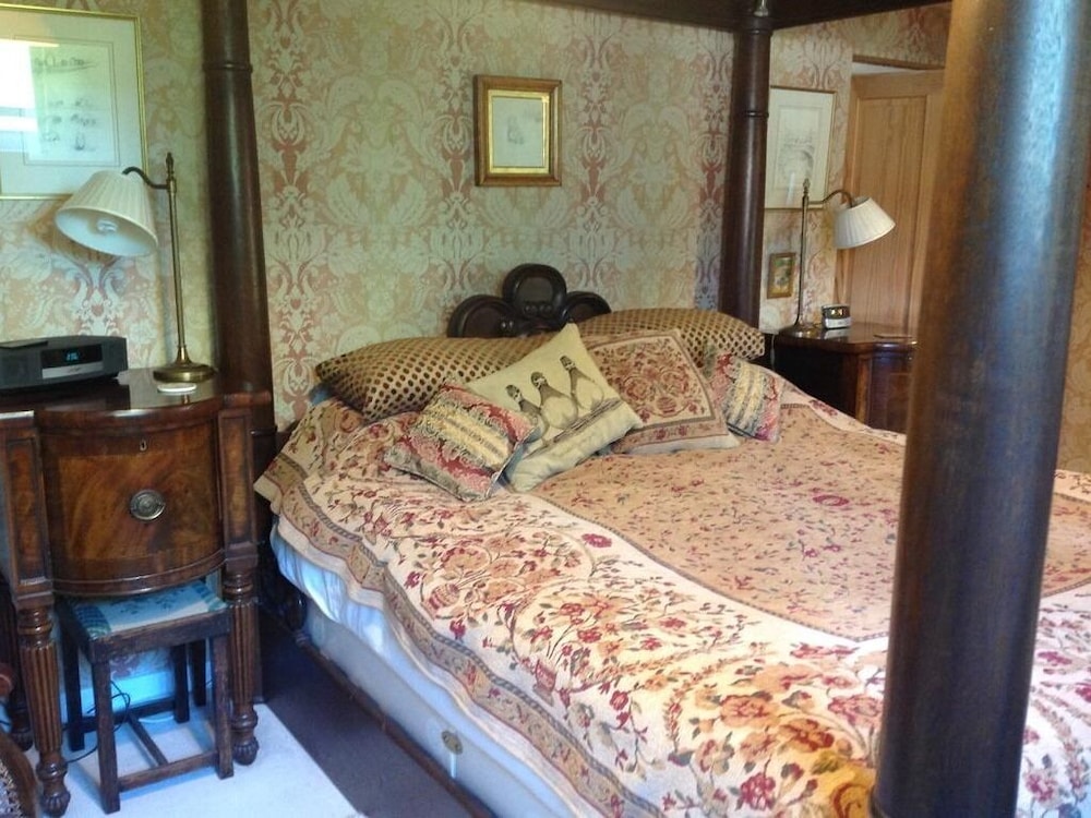 Comfort Double Room, Ensuite (Four Poster) photo 3