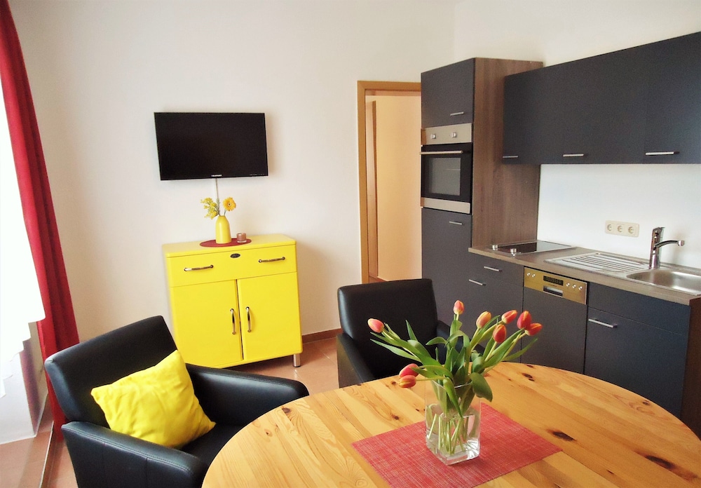 Condo (#1) photo 3