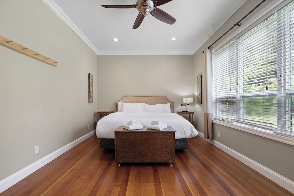 Room 3 (The Rosehall) photo 2