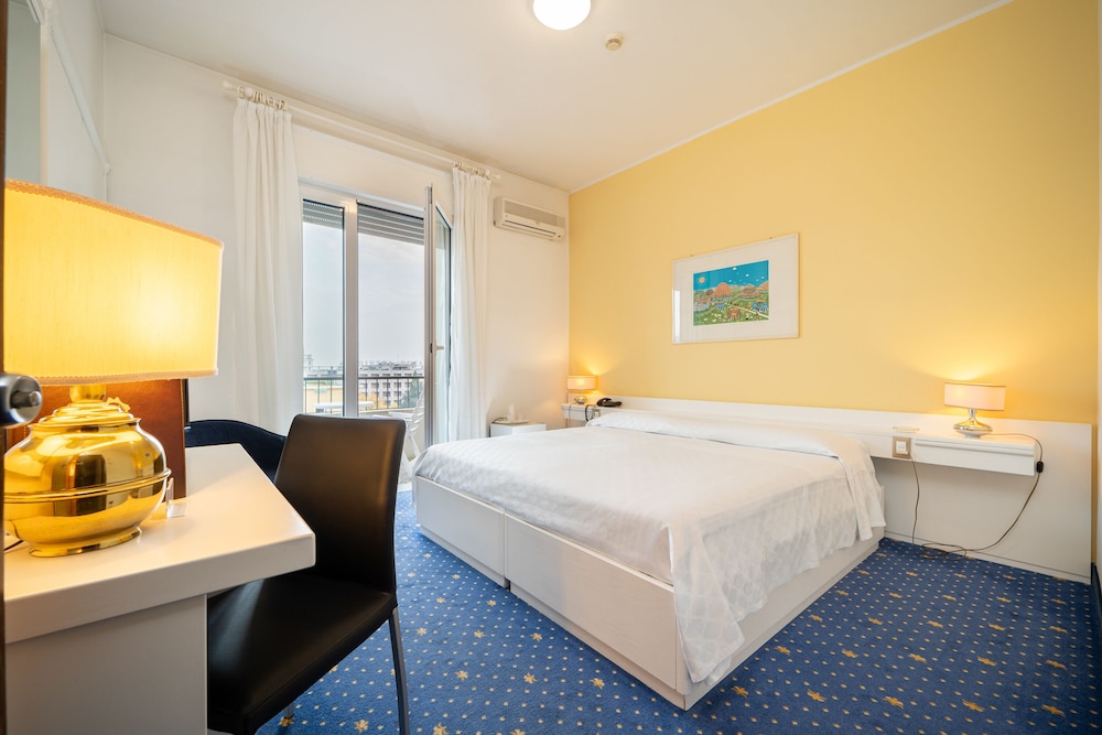 Economy Double Room, Balcony - Photo 1